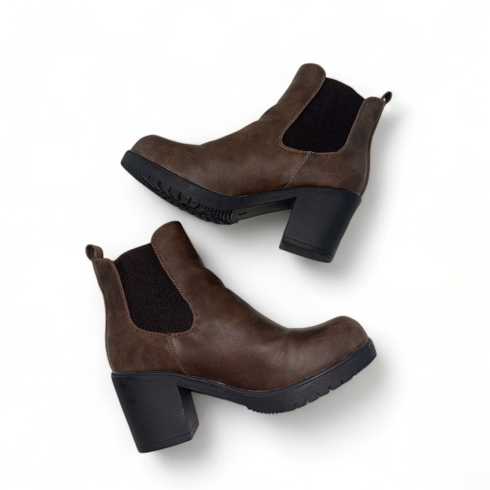 Dream Pairs Chelsea block heel ankle boots